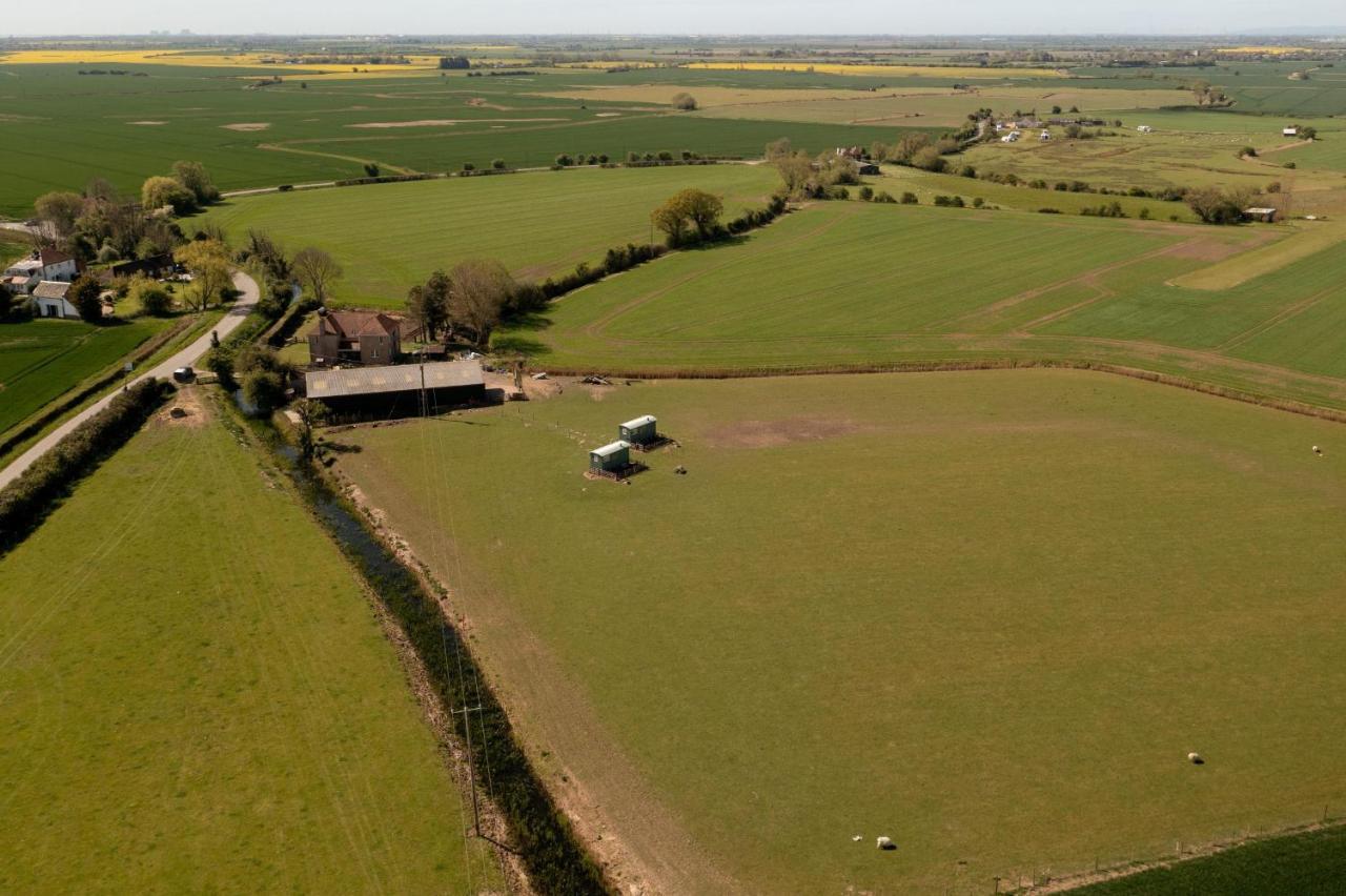 Romney Marsh Huts By Bloom Stays Ashford  Exterior foto